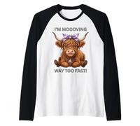 Cute Highland Cow I’m moooving Way Too Fast! Cowgirl Raglan Baseball Tee