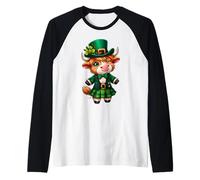 Cute Highland Cow St Patrick's Costume Leprechauns Shamrock Raglan Baseball Tee