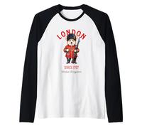 Cute Welsh Corgi Dog London Guard of the King England Flag Raglan Baseball Tee