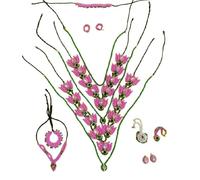 D K Trendspotters Thakorji 5 Gadi Mala, 2 Kanth Mala, 1 Shishful, 1 Pair Kundal,1 Pagh, 1 Pair Hastkala, 1 Kamarbandh, 1 Nupoor, Pink & Green colour diamonds, Pushtimargi Shringar, Mala Set for Laxmi