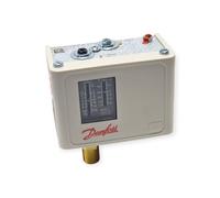 DANFOSS KPI35 ADJUSTABLE PRESSURE SWITCH -0.2÷8 BAR G1/4 CONNECTION FOR HVAC AND