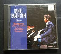 Daniel Barenboim - Daniel Barenboim plays Beethoven Piano Sonatas: Pathetique Op.13, Moonlight Op.27 & Appassionata Op.57.