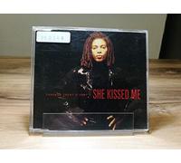 DArby Terence Trent - She Kissed Me