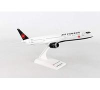 Daron Skymarks SKR967 AIR CANADA B787-9 1:200 Scale New Livery Airplane Model
