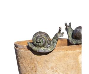 Darthome Decorative Snail Pot Hangers, Brown and Green, Resin, Set of 2, Rustic Distressed Finish, Indoor and Outdoor Garden Decor