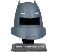 DC Comics Armored Batman The Dark Knight Returns Cowl Replica 1:3 Scale Statue
