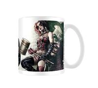 Pyramid International Batman (Harley Quinn Pose) Mug - 10Oz / 315Ml Ceramic Mug - One Size
