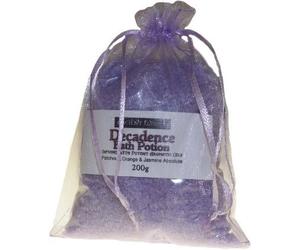 Decadence Potion - Patchouli, Orange & Jasmine Absolute - 200gr. Decadence aromatherapy bath salts made with Patchouli, Orange & Jasmine Absolute Essential Oils. Weight: 200g.. A perfect gift - great for Birthdays, Christmas…...
