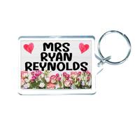 Decalarama Mrs Ryan Reynolds Keyring Gift - Fun Cute Novelty Movie Star Fan Present
