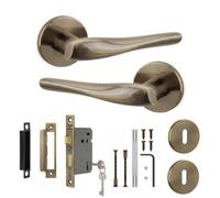 Decoranddecor - Door Handle Set - Antique Brass Internal Door Handle With Lock - Sash Lock Kit 64mm - Nanda Range