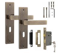 Decoranddecor - Door Handle Set On Backplate - Antique Brass Internal Door Handle With Lock - Sash Lock Kit 64mm - Lumina Range