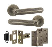 Decoranddecor Marin Antique Brass Internal Door Handles, Hinge Kit 102mm | Reeded Lever on Rose, 76mm Latch & 2x 102mm Hinges, Sprung Return, Fir CE Mechanism, Interior Doors