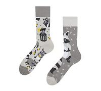 Dedoles Unisex Socks for Women, Men & Kids Cotton Funny Designs Football Bicycle Horses Plants Firefighter Gift Mismatched, Design: Masked Raccoon, Colour: Grey, Size: 5-7.5 W / 6-8 M UK
