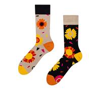 Dedoles Unisex Socks Cotton Funny Designs Football Bicycle Horses Plants Firefighter Gift Mismatched, color: Multicolor, design: Loves Me Loves Me Not, size: 3-5