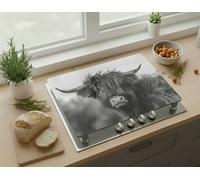 DEENZ Highland Cow Universal Hob Cover Plate 5 Mm Tempered Glass Black-White for All Types Cookers Kitchen Counter Decor Worktop Saver 4X Feet Chopping Board 60 X 52 Cm (HOB Cover with 4 X Grey FEET)