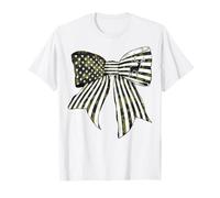 Deer Hunting Hunter Buck USA Flag 4th of July Camouflage T-Shirt