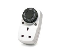 Defender EasyTurn Dusk to Dawn Timer Plug - Automatic Day Night Light Timer Switch - 240V 3-Pin UK Plug - Energy-Saving Programmable Controller for Lamps, Security & Christmas Lights