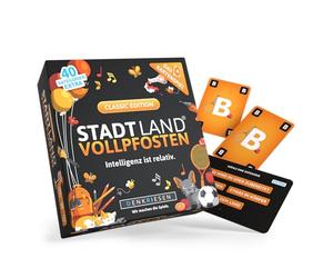 DENKRIESEN - Stadt Land Vollpfosten® The Card Game Classic Edition 'Inteligence is Relative' | Gift | Travel Game | 200 Categories | from 12 Years | 3-6 Players | Family | City Country River