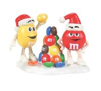 Department 56 North Pole Village Accessories M&M's Building a Tree of Our Own Figurine 2.56 Inch, Multicolor