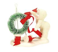 Department 56 Snowbabies Christmas Jubilee Making a Wreath for Santa Figurine, 4.72 Inch, Multicolor