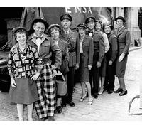 Desert Mice (1959) James Valerie, Sid James, Alfed Marks, Dora Bryan, Dick Bentley, Liz Fraser, Reginald Beckwith, John Benham, Patrcia Bredin 10x8 Photo