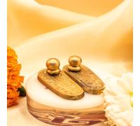 DESHNA 100% Pure Brass Laxmi Charan Paduka for Diwali Pooja. Pital MATA Charan for Main Door Entrance & Mandir. Vastu for Wealth (Small)
