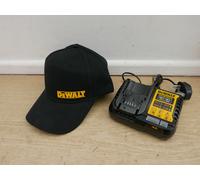 DeWALT DCB118-GB Fast Charger