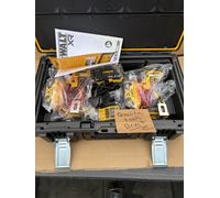 DeWalt DCK266 18v XR Cordless Brushless Combi Drill and Impact Driver 2 x 5ah Li-ion Battery Charger Case