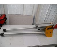 DeWalt DE7033- Compact Mitre Saw Extension support Stand with quick release -NEW