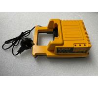 DeWALT DE9000 28V/36V Li-Ion Battery Charger - plug type G
