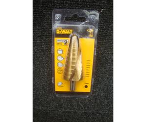 DeWALT DT5031 IMPACT RATED EXTREME 20MM TO 34MM HOLE ENLARGER STEP DRILL