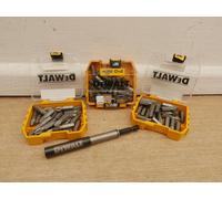 DeWALT DT71521 PZ2 X 25MM SCREWDRIVER BITS 3 x 25 TICTACS + FREE MAG BIT HOLDER