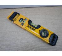 DeWALT DWHT0-43003 10" 250MM TORPEDO SPIRIT LEVEL