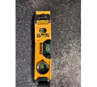 DeWalt Magnetic Torpedo Boat Spirit Level DWHT43003 Guaranteed Tough
