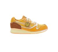 Diadora Shoes V7000 Limited Edition Trainers Leather Yellow