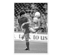Diego Maradona, 1982 Poster 14 x 21 cm Black and white Wall art Wall decor
