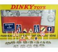 DINKY TOYS ROAD SIGN SET 1:43 SCALE 593 ATLAS MOTORWAY DISPLAY GARAGE LAYOUT K8