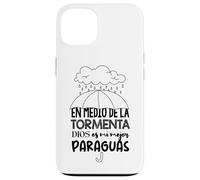 Dios es mi paraguas en medio de la tormenta Case for iPhone 13