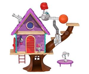 Disney 101 Dalmatian Street, Dylan Tree House Playset (16.6-In x 14-In) with 2 Dog Figures (3-In) and 10 Accessories