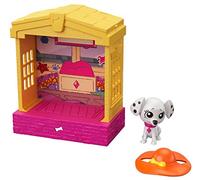 Disney 101 Dalmatian Street, Stackable Dog House (5-In) with Deja-Vu Character Figure (3-In) and Hat Accessory