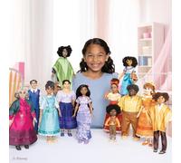 Disney Encanto Ultimate Madrigal Family Dolls Gift Set Includes 12 Dolls [Amazon Exclusive]