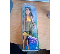 Mattel Disney Princess Raya Fashion Doll in Signature Look