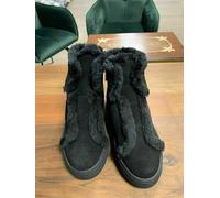 Dkny Donna Karan Mason Fur Shearling Shoes Boots Sneakers Icon 40.5