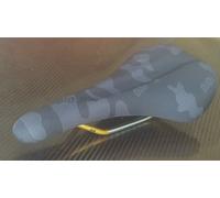 DMR OiOi Saddle SPECIAL EDITION Black Camo (NEW) Mountain Bike Deakinator Seat