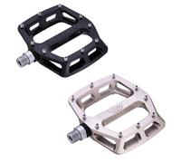 DMR V12 Magnesium Flat Pedals - Black
