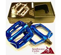 DMR V8 Pedal V2 The Updated DMR V8 Pedal - Various New Colours Available