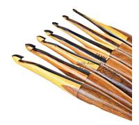 DnU Avenue Crochet Hooks for Arthritic Hands, Multi Color Wooden Ergonomic Crochet Hooks Set of 7 Size 4MM to 10MM | Sustainable Rosewood, Neemwood, Sheesham Wood | for Crochet Lovers