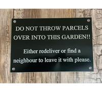 DO NOT THROW PARCELS ENGRAVED SIGN DIY HOME GATE POST DOOR PLAQUE (BLACK)