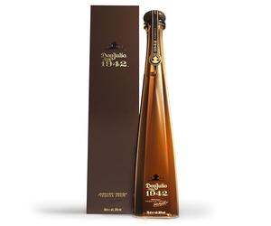 Don Julio 1942 Anejo Tequila | 38% vol | 70cl | Luxury Tequila Anejo Aged 2.5 Years | Aromas of Vanilla | Tones of Nuts | Light Essence of Oak