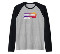 Don´t trust verify truth freedom proof self custody bitcoin Raglan Baseball Tee
